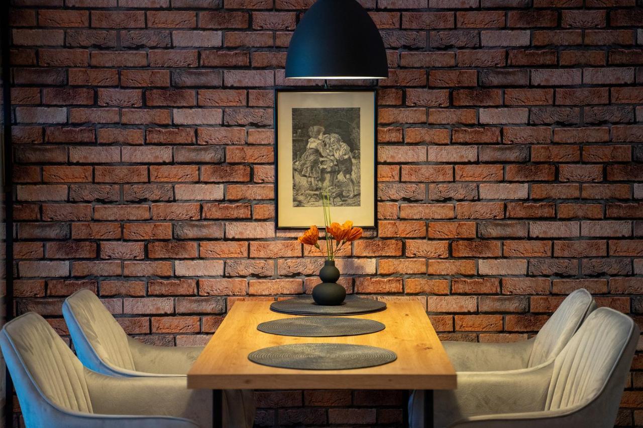 Aparthotel Grzybowska 9 바르샤바 외부 사진