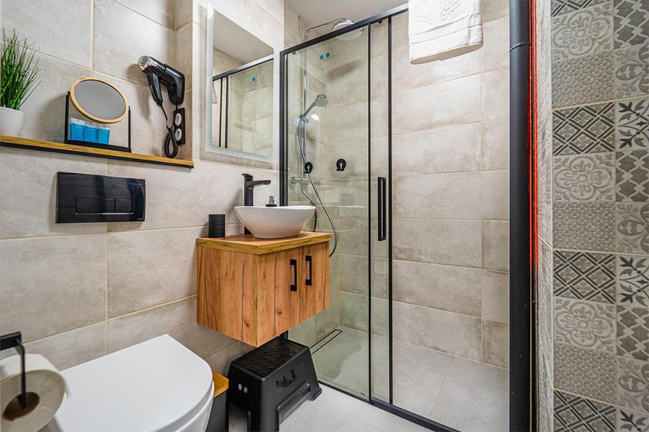 Aparthotel Grzybowska 9 바르샤바 외부 사진